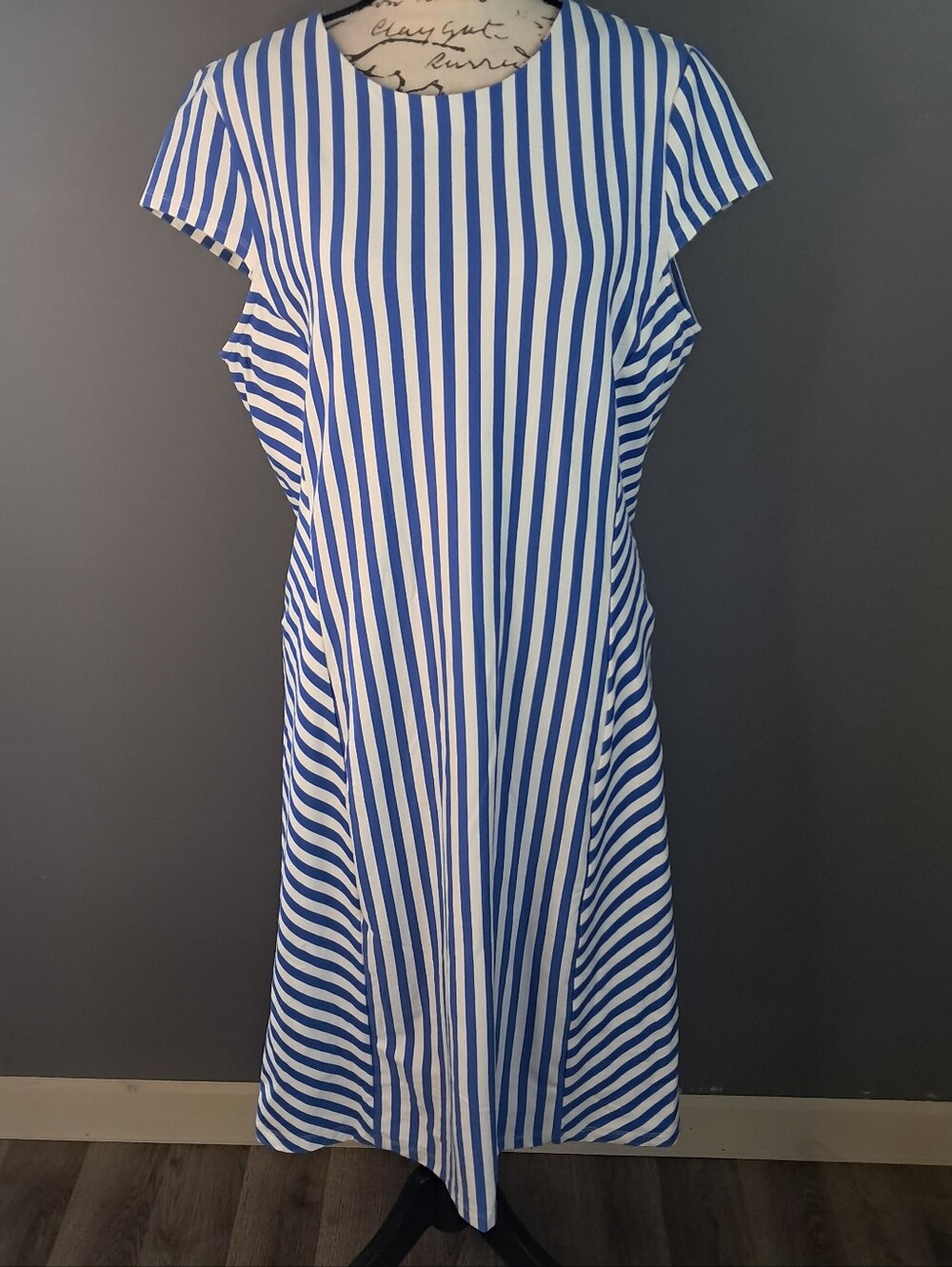 J. McLaughlin Helena Vertical Strip Dress Blue White Catalina Size XL Coastal
